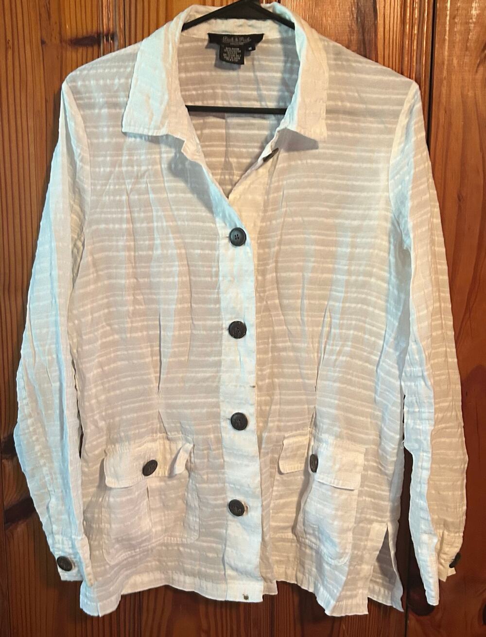 Women’s white light weight peck & peck button down cover shirt minimalist  14